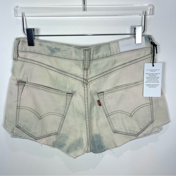 REDONE Levi’s The Short Acid Wash Jean Shorts - Picture 3 of 6